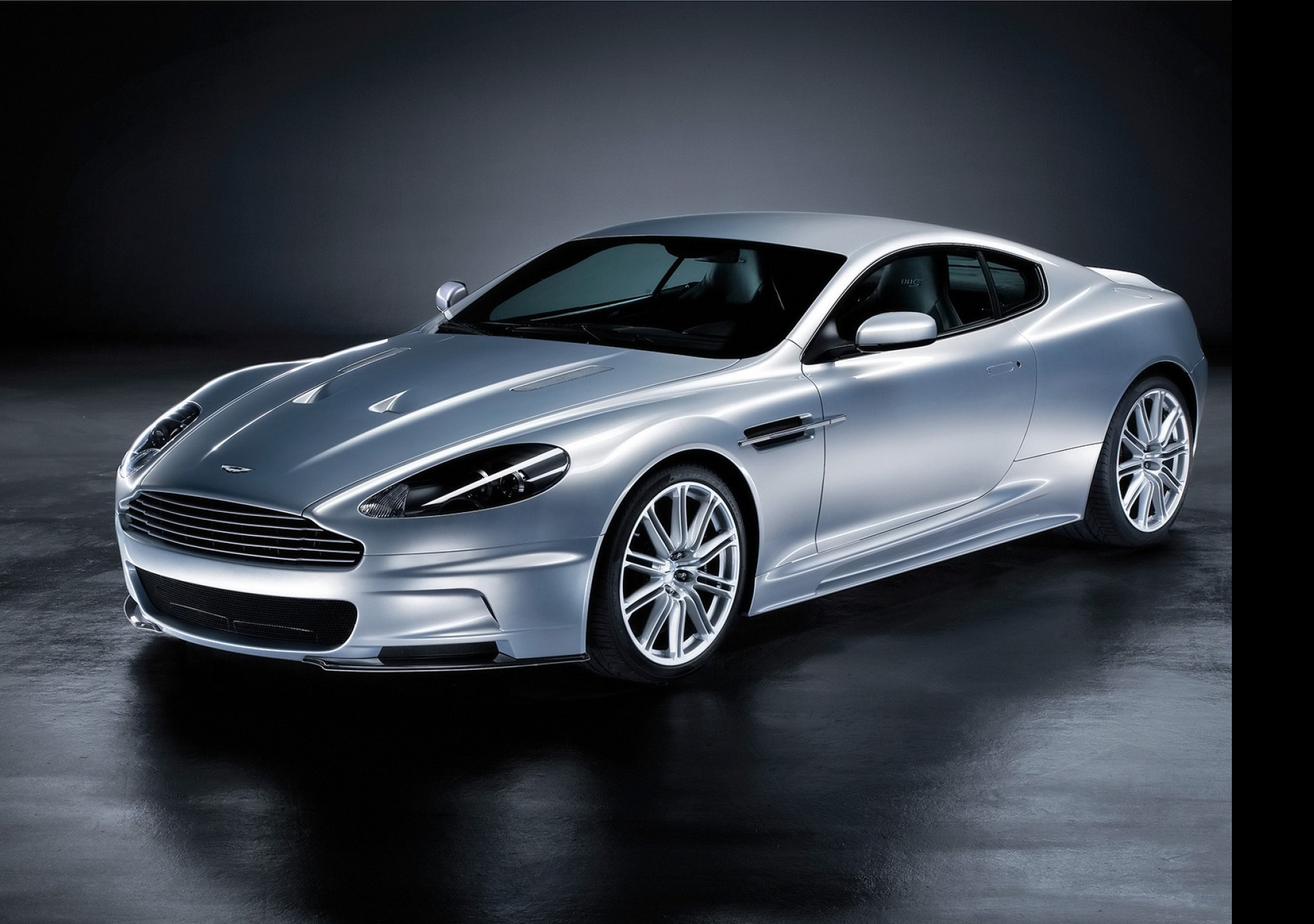 Tapeta aston_martin_dbs_6