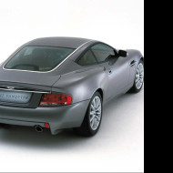 Tapeta astonmartin10