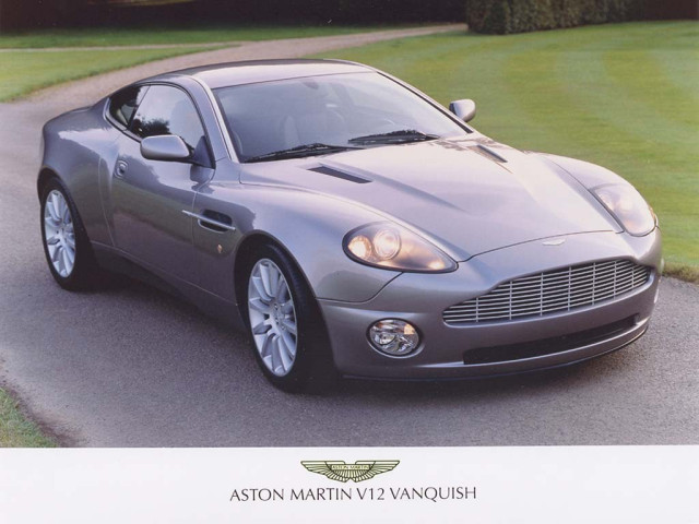 Tapeta astonmartin3