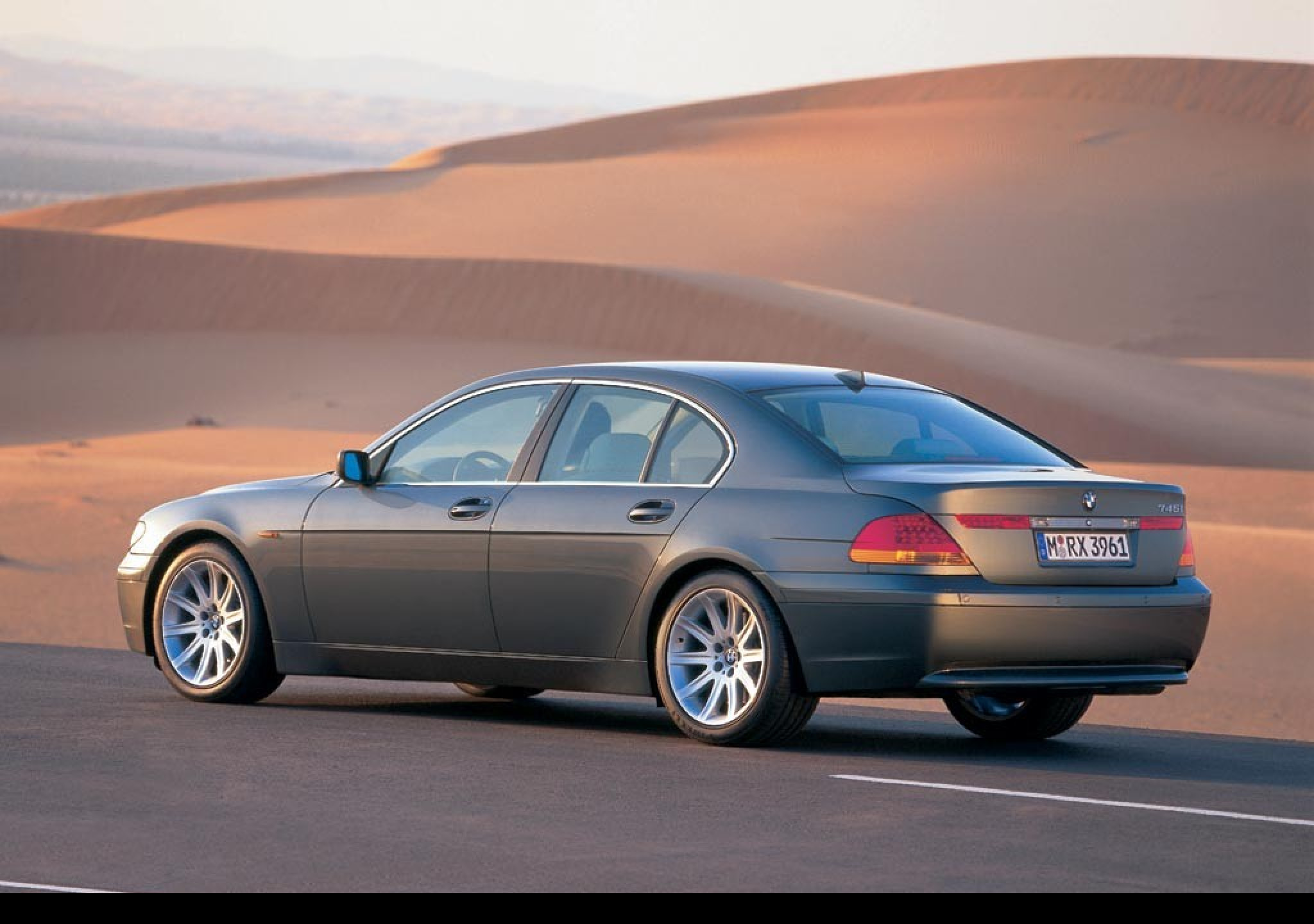 Tapeta bmw7rady