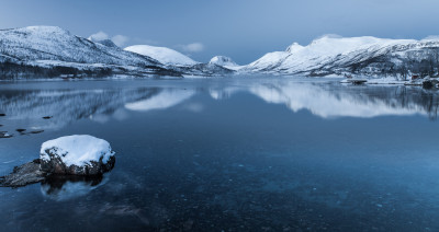 Tapeta: Botn, Troms Fylke