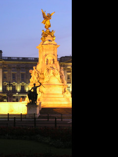 Tapeta buckingham_palace_v_noci