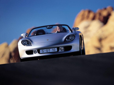 Tapeta: Carrera GT 4