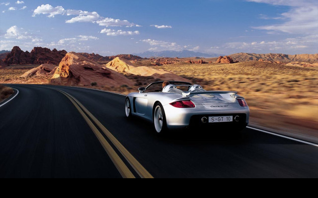 Tapeta carrera_gt_na_pousti