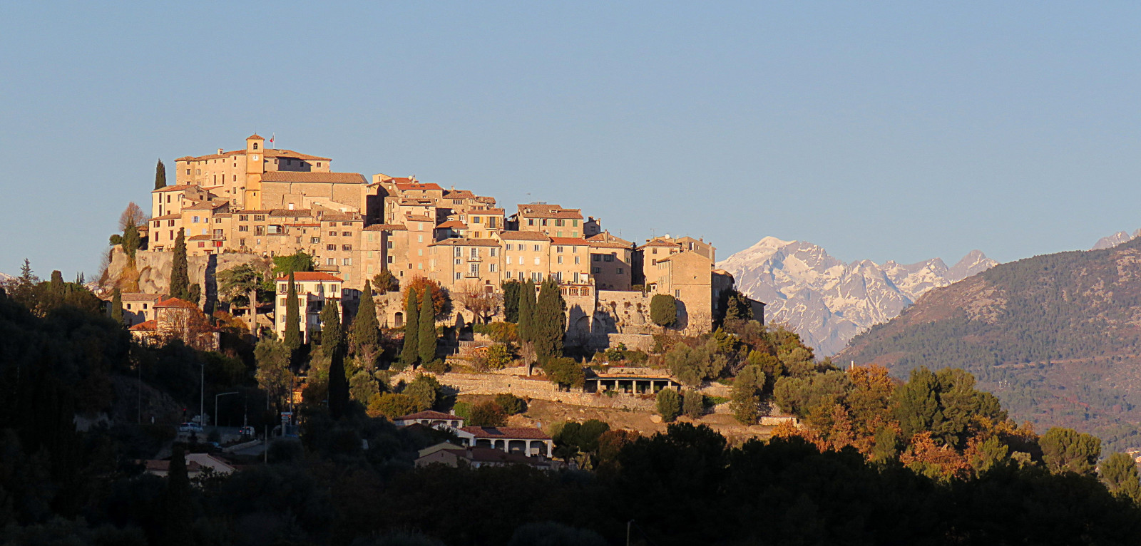 Tapeta carros__alpes_maritimes