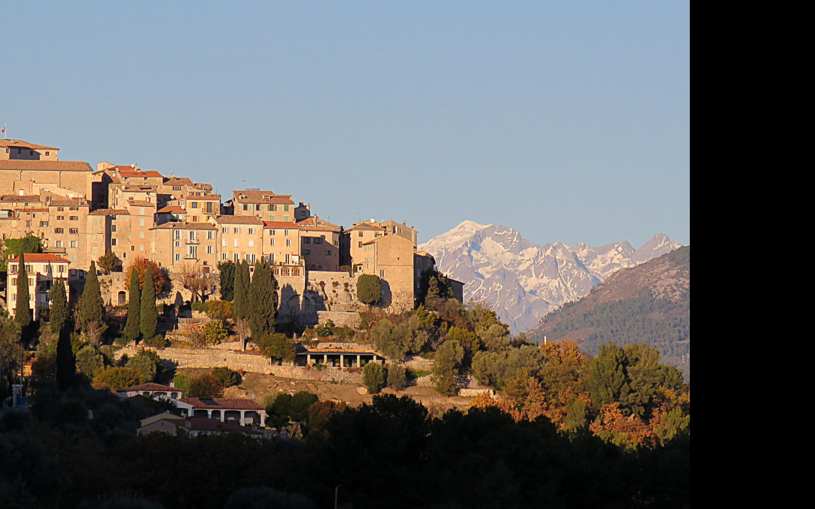 Tapeta carros__alpes_maritimes