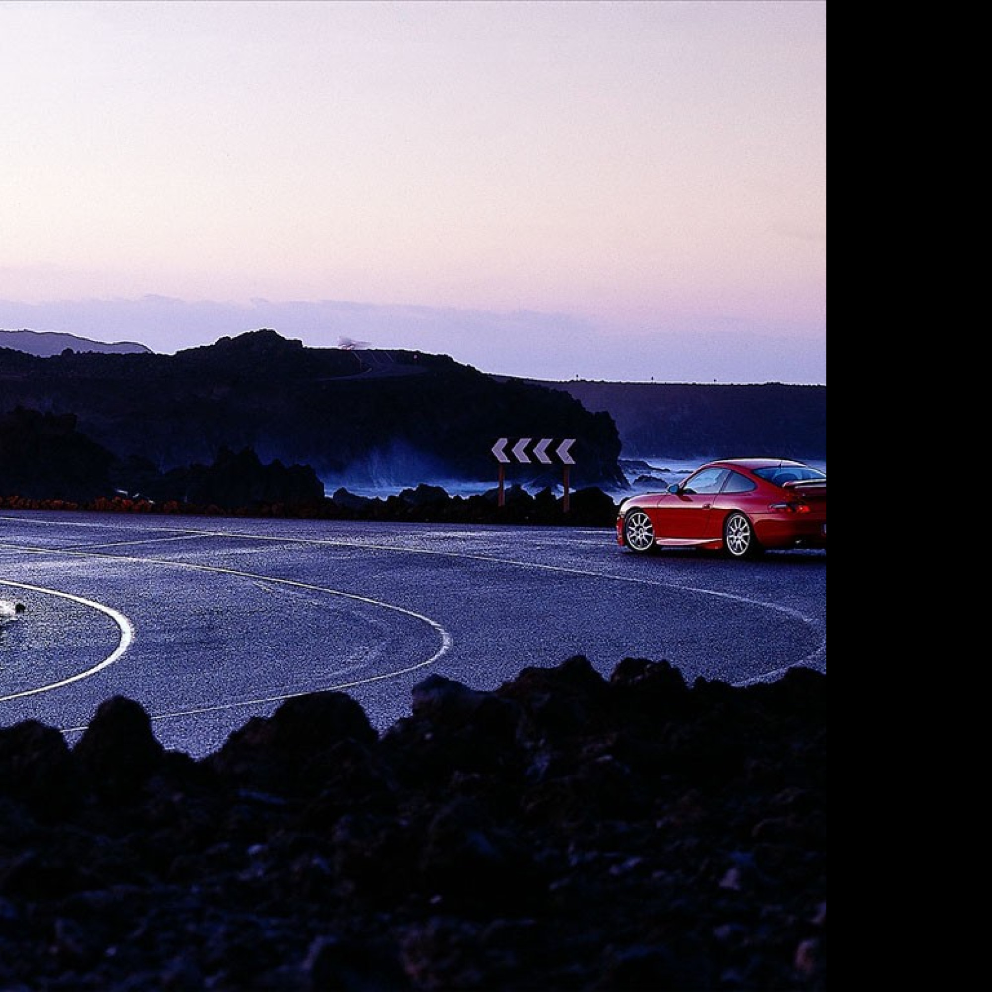 Tapeta cervene_porsche