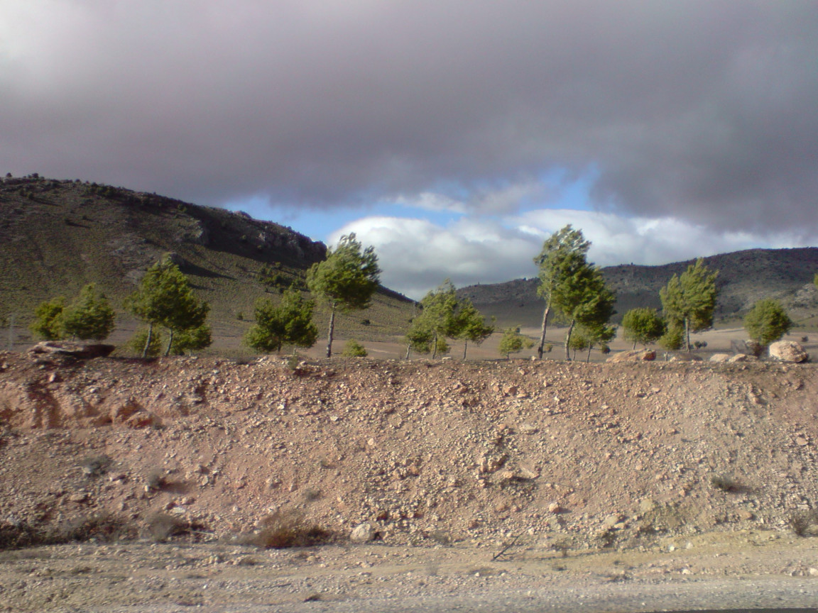 Tapeta cesta_k_sierra_nevada