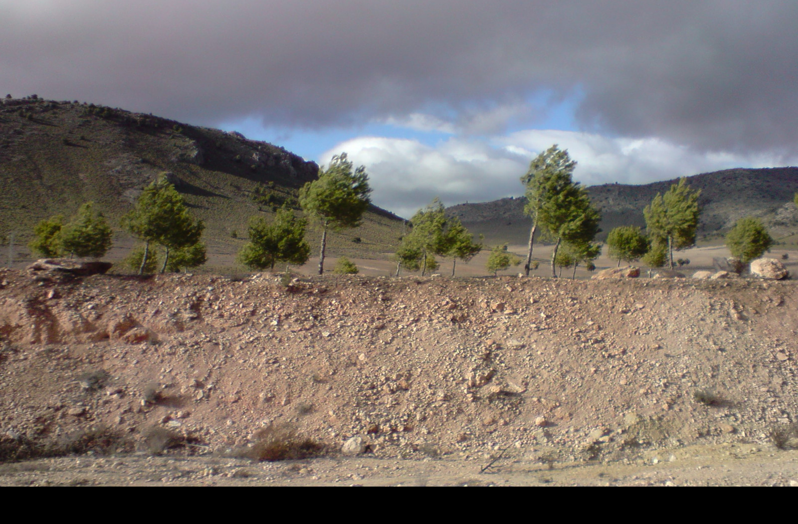 Tapeta cesta_k_sierra_nevada