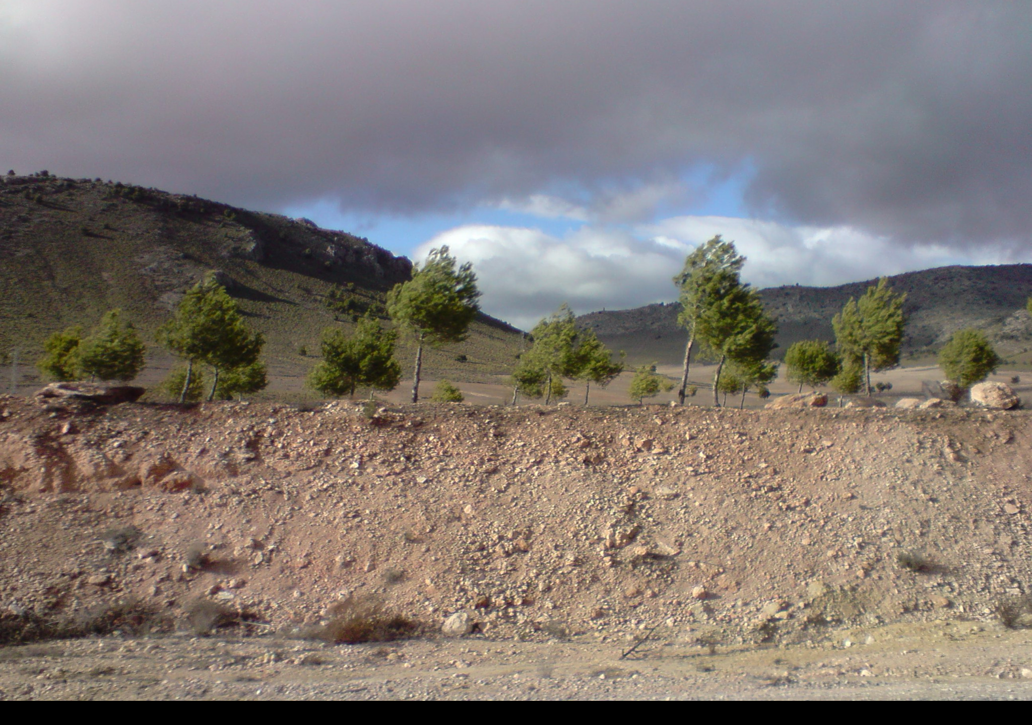 Tapeta cesta_k_sierra_nevada