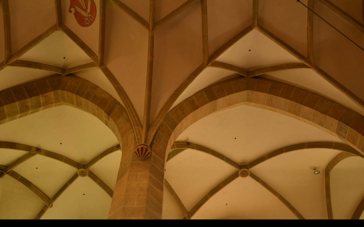 Tapeta chramova_klenba_1