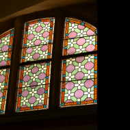 Tapeta chramove_okno_1