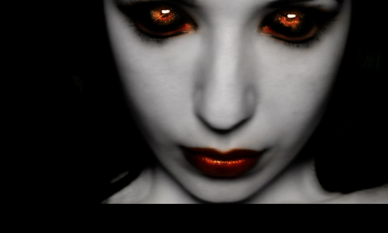 Tapeta dark08