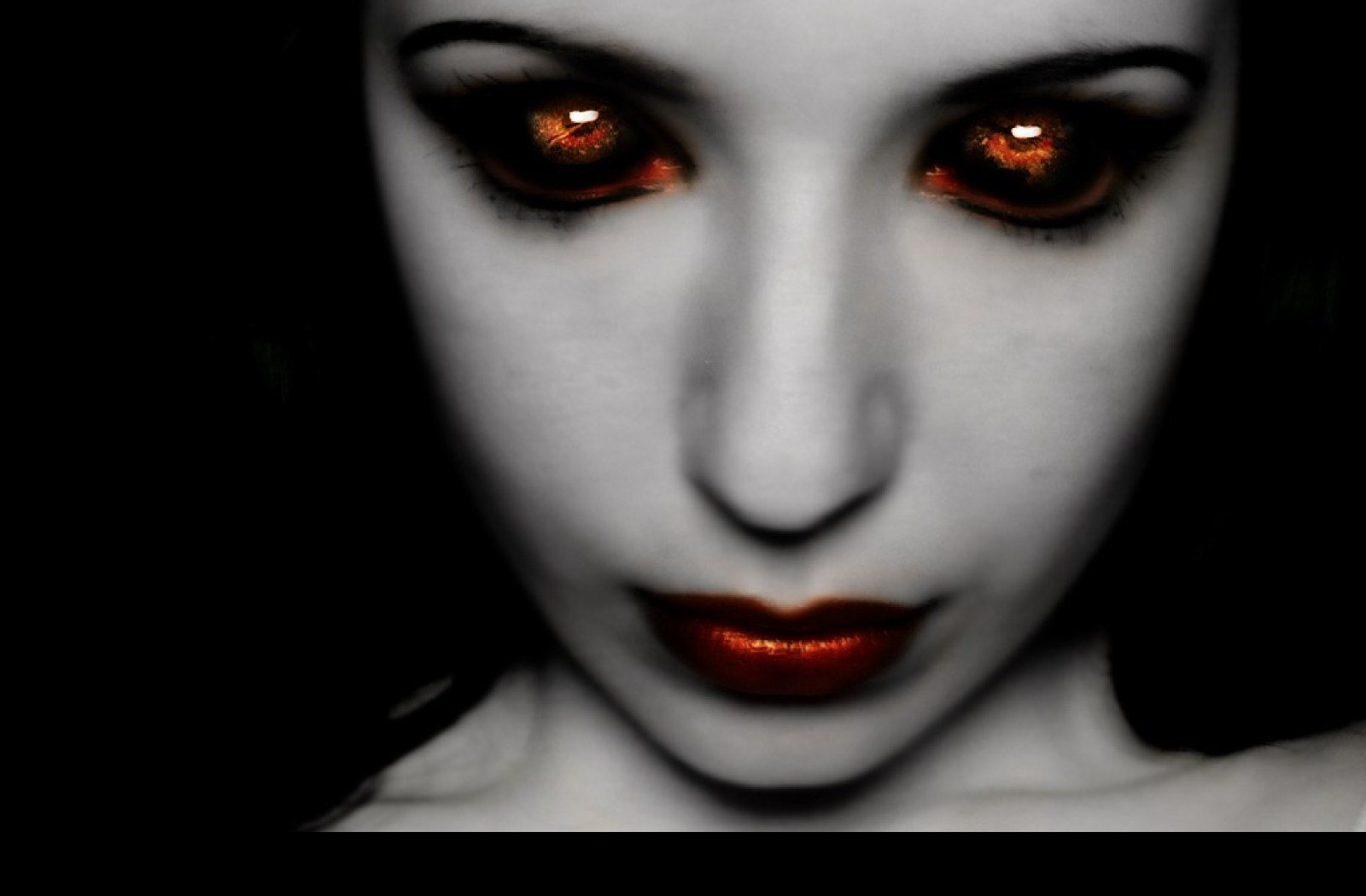 Tapeta dark08