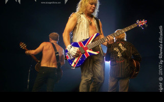 Tapeta def_leppard_15