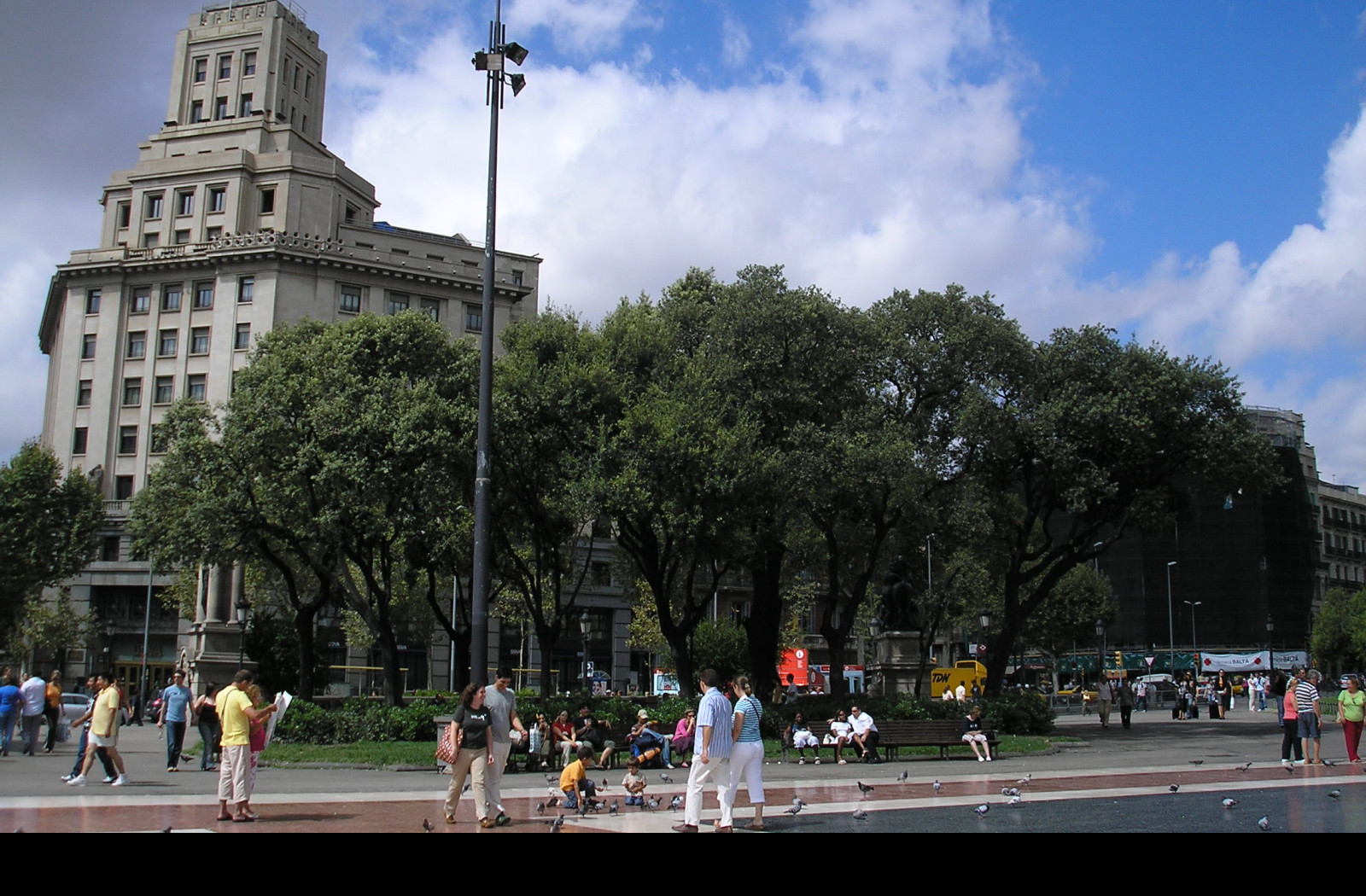 Tapeta e_barcelona_placa_decatalunya1