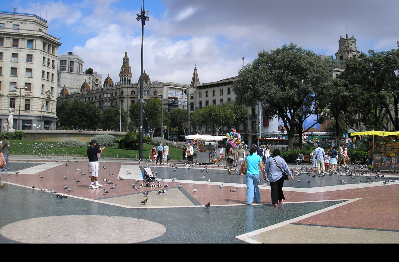 Tapeta e_barcelona_placa_decatalunya2