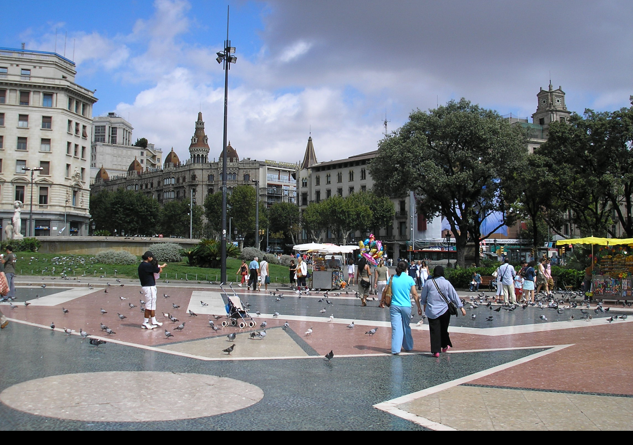 Tapeta e_barcelona_placa_decatalunya2