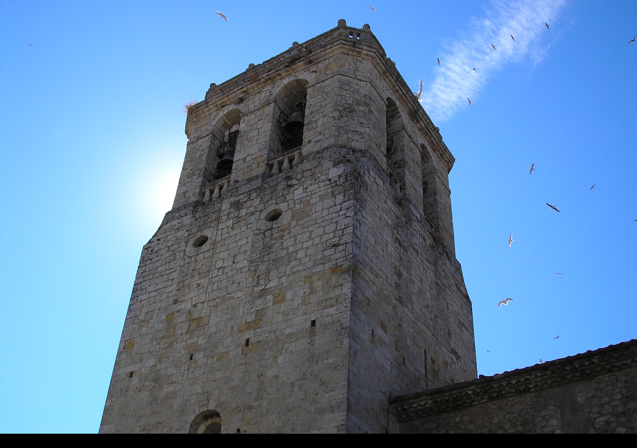 Tapeta e_besalu_13