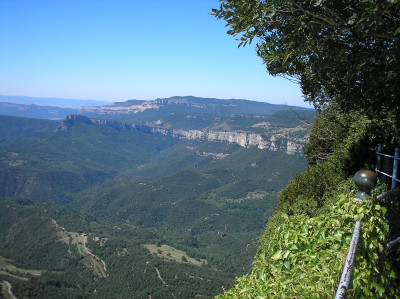 Tapeta: E-Zona volcanica-Garrotxa 01