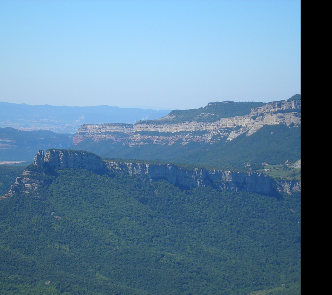 Tapeta e_zona_volcanica_garrotxa_04