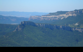 Tapeta e_zona_volcanica_garrotxa_04