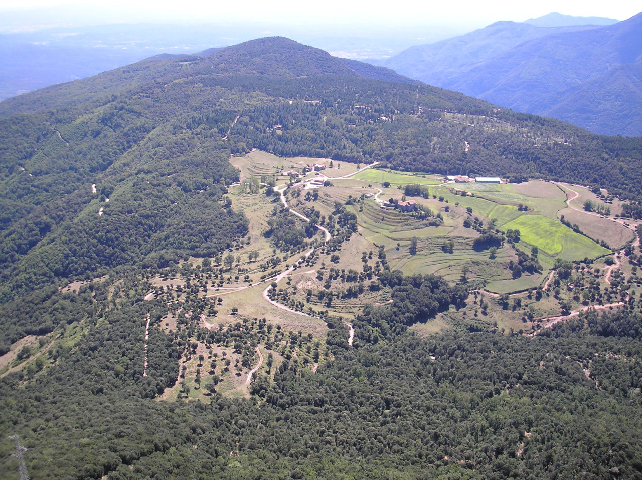 Tapeta e_zona_volcanica_garrotxa_08