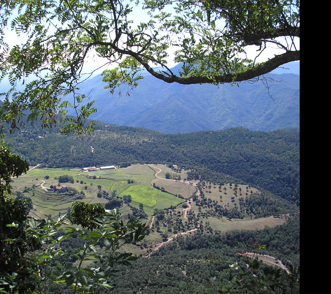 Tapeta e_zona_volcanica_garrotxa_09