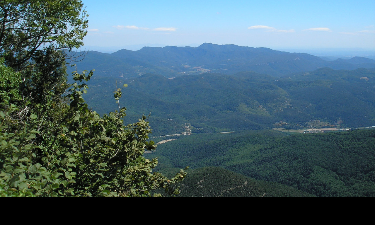 Tapeta e_zona_volcanica_garrotxa_10