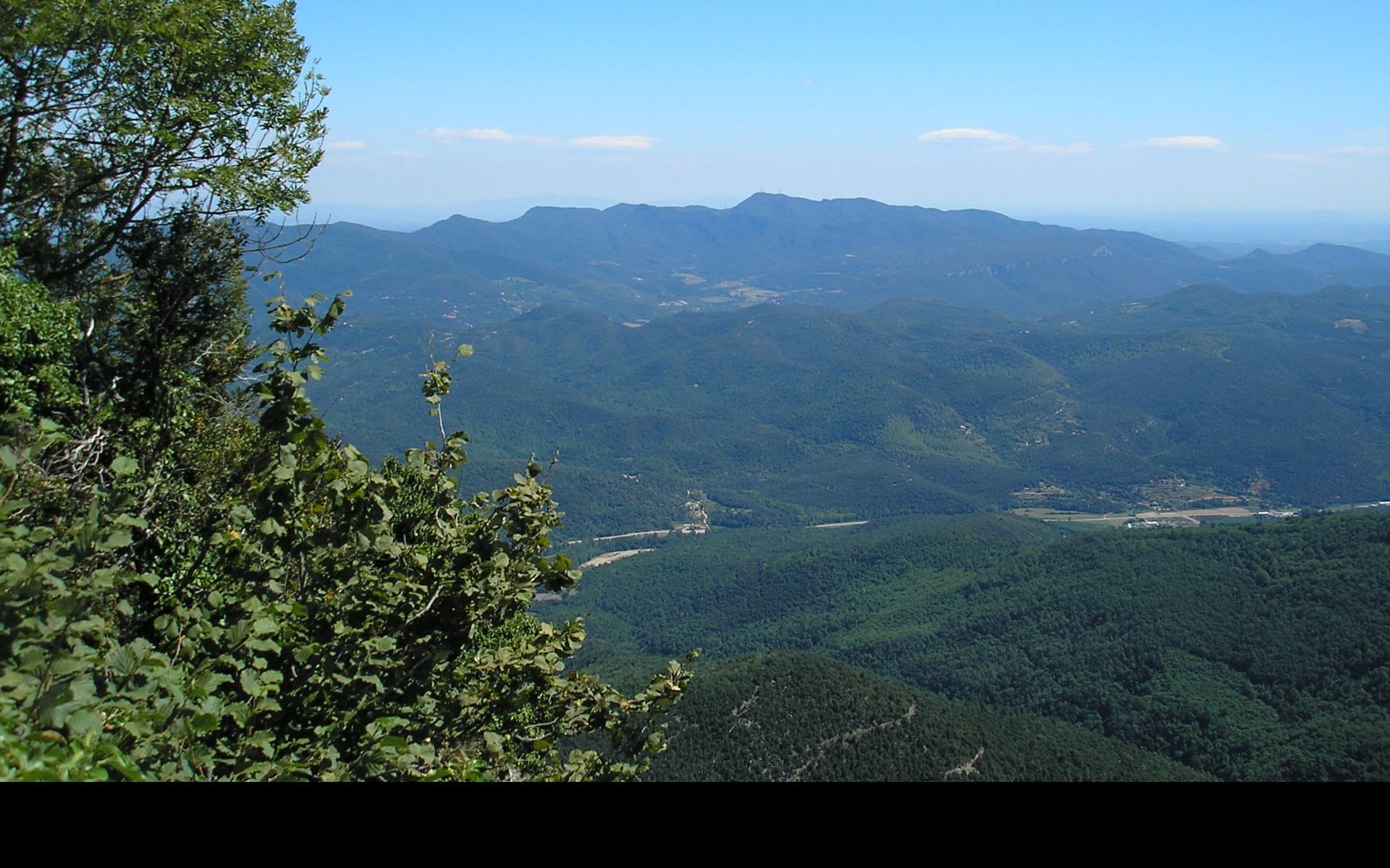 Tapeta e_zona_volcanica_garrotxa_10