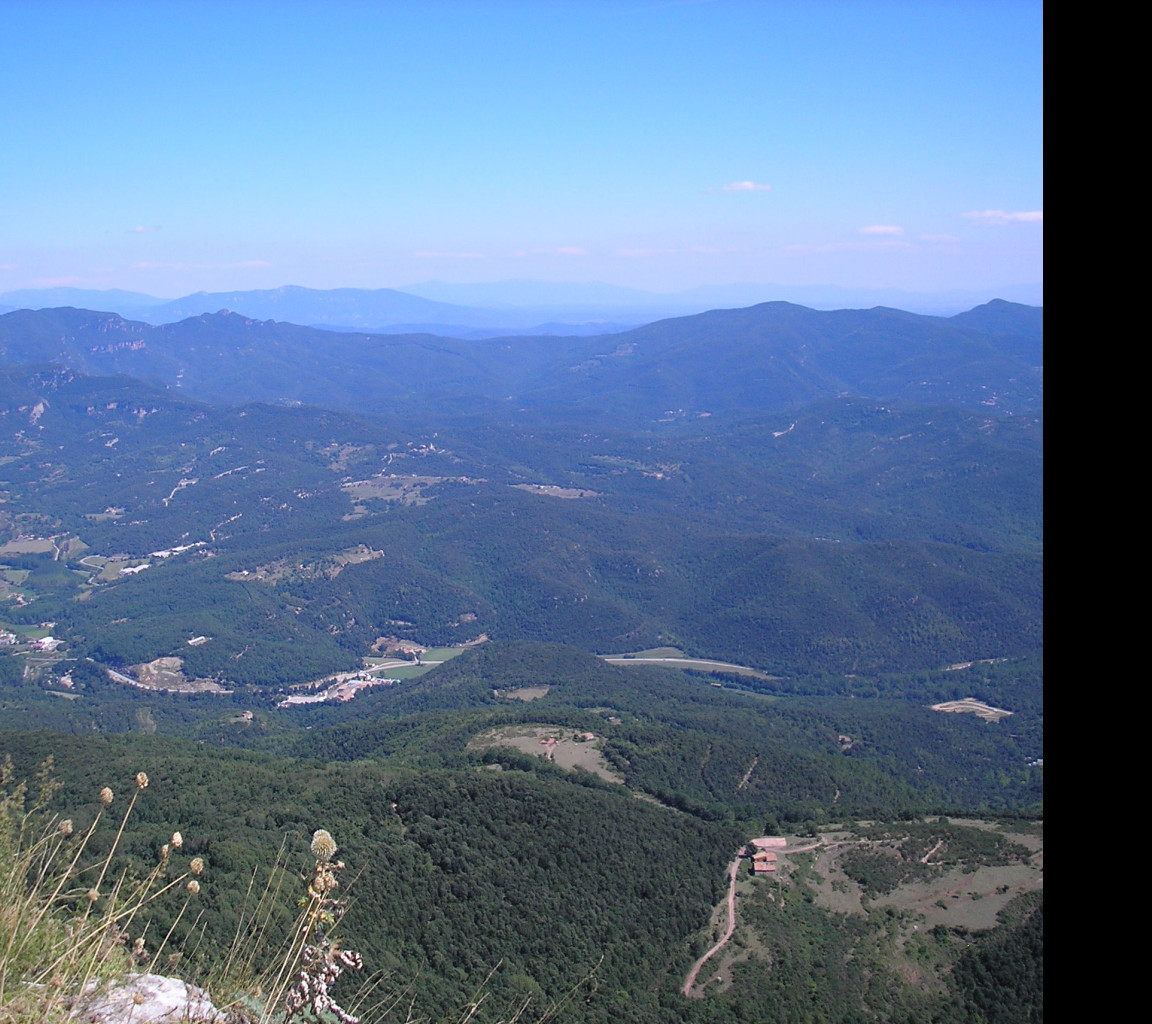 Tapeta e_zona_volcanica_garrotxa_11