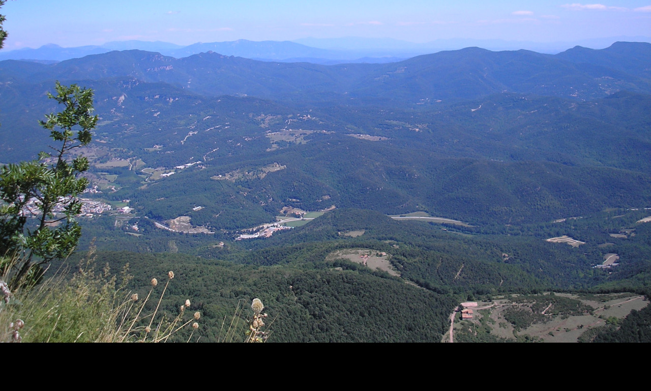 Tapeta e_zona_volcanica_garrotxa_11