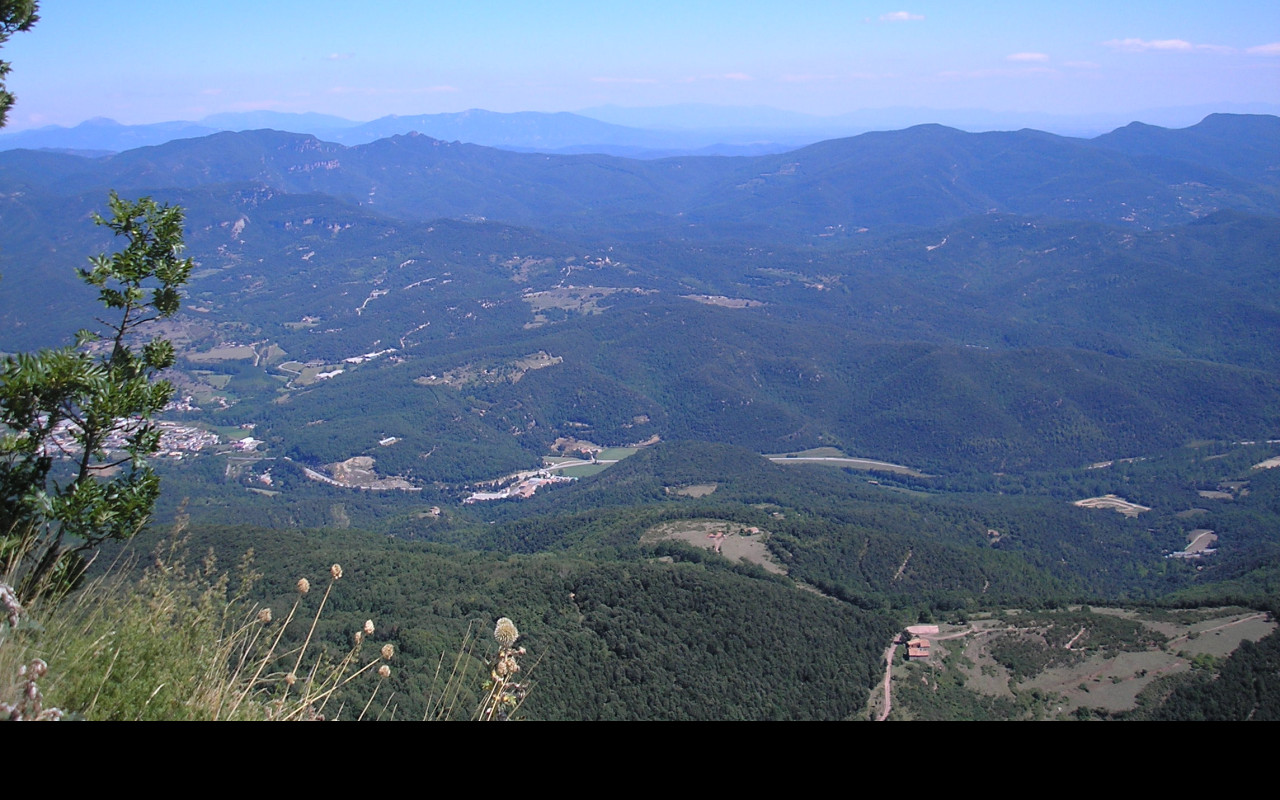 Tapeta e_zona_volcanica_garrotxa_11