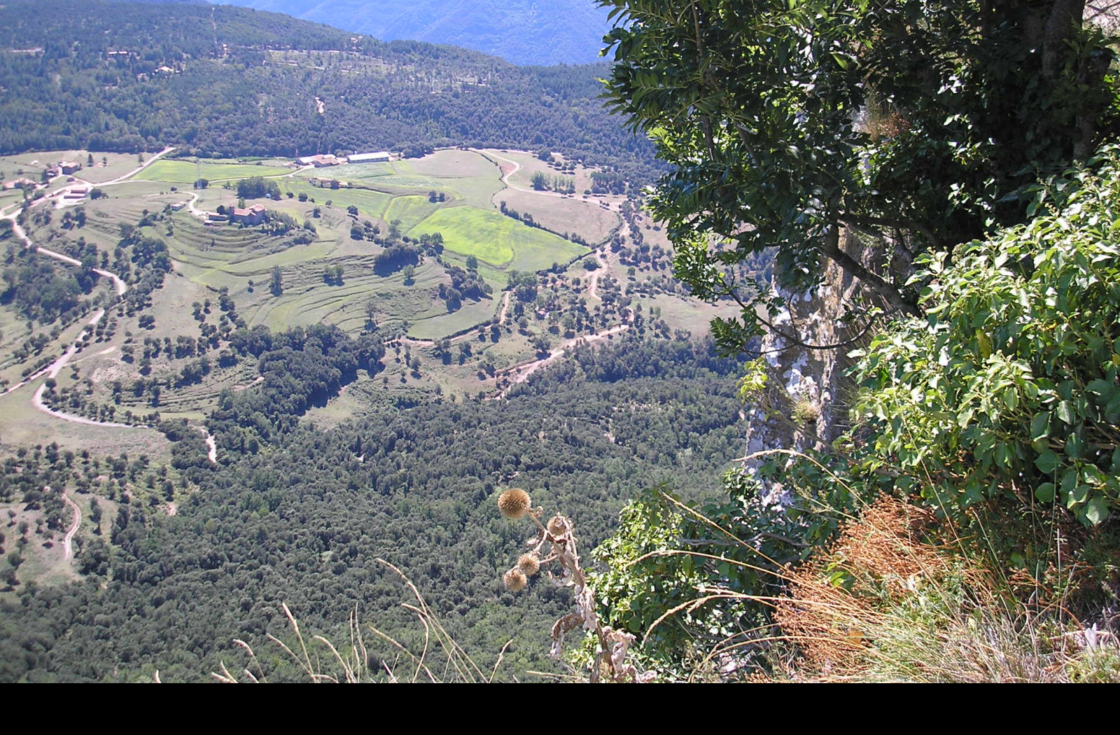 Tapeta e_zona_volcanica_garrotxa_13