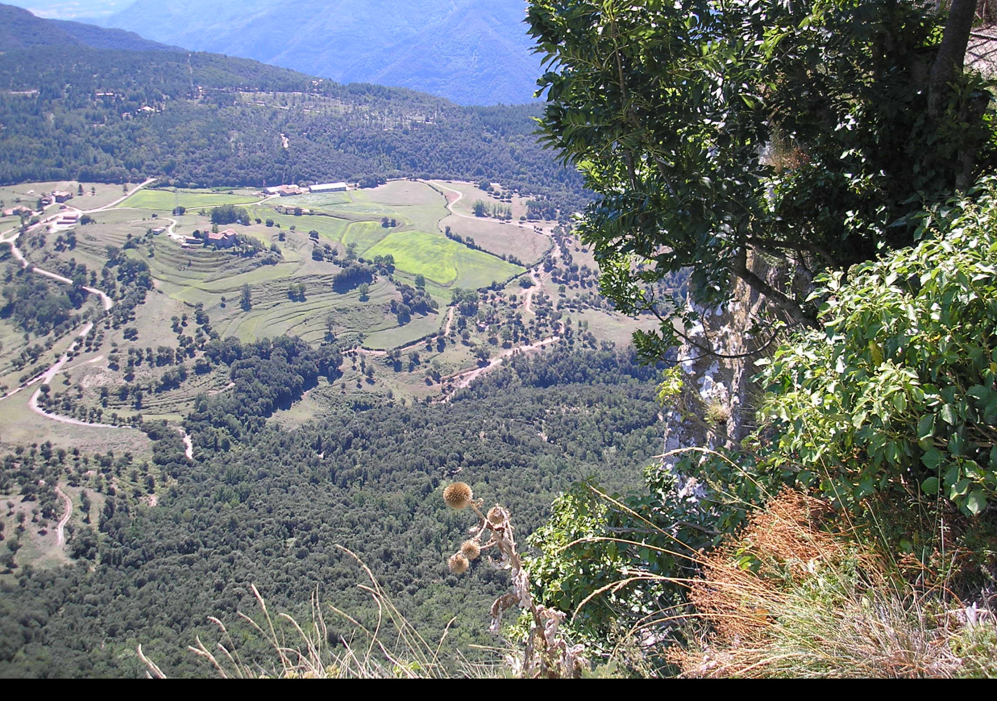 Tapeta e_zona_volcanica_garrotxa_13