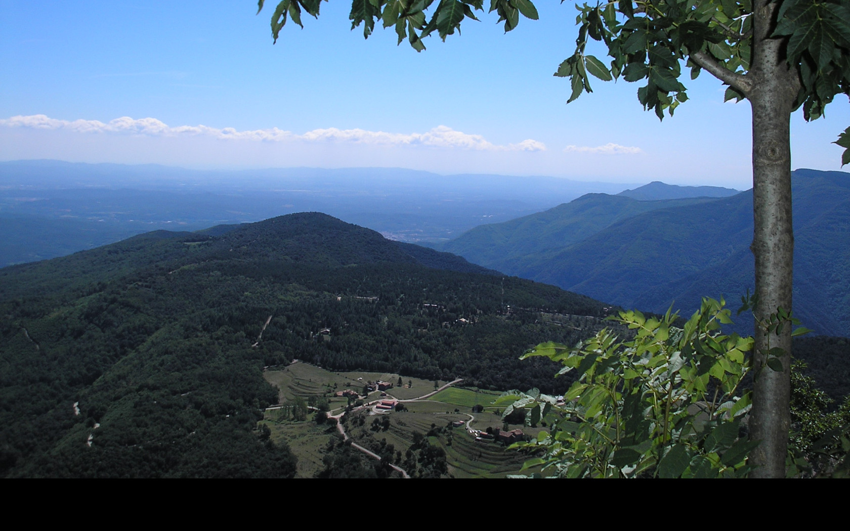 Tapeta e_zona_volcanica_garrotxa_14