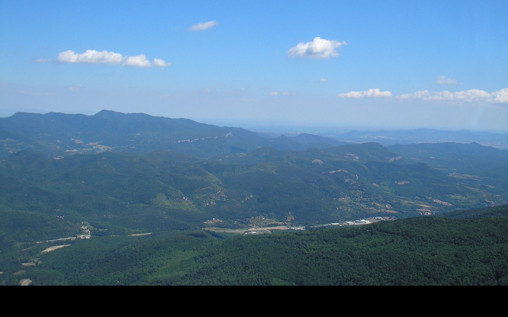 Tapeta e_zona_volcanica_garrotxa_17