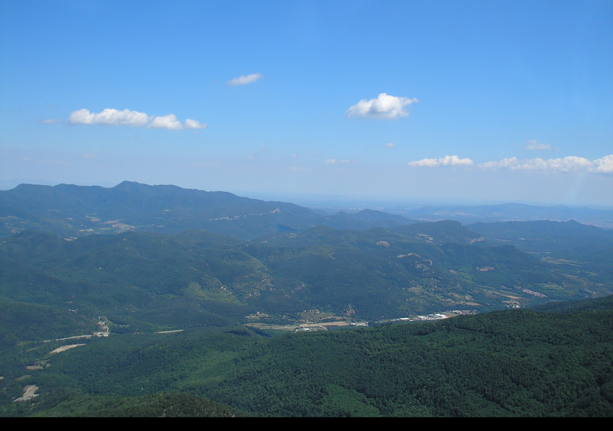 Tapeta e_zona_volcanica_garrotxa_17