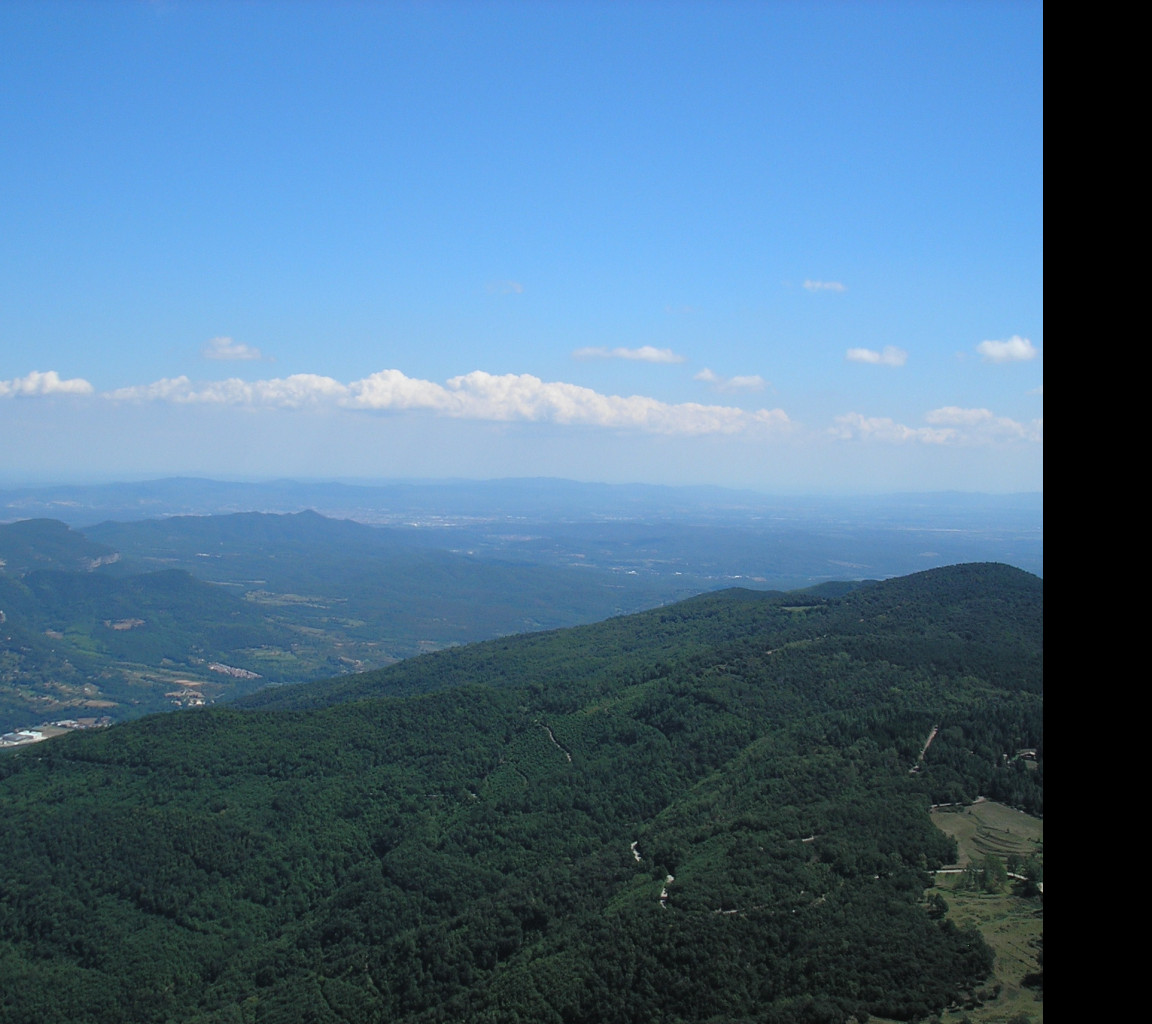 Tapeta e_zona_volcanica_garrotxa_18