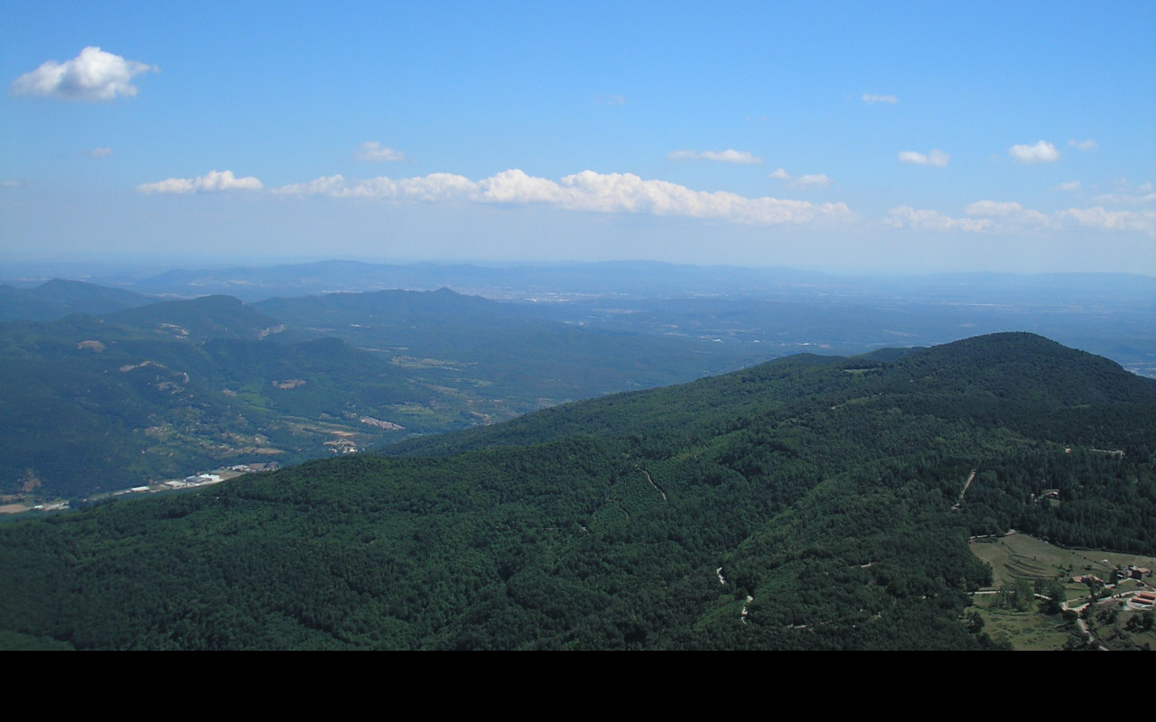 Tapeta e_zona_volcanica_garrotxa_18