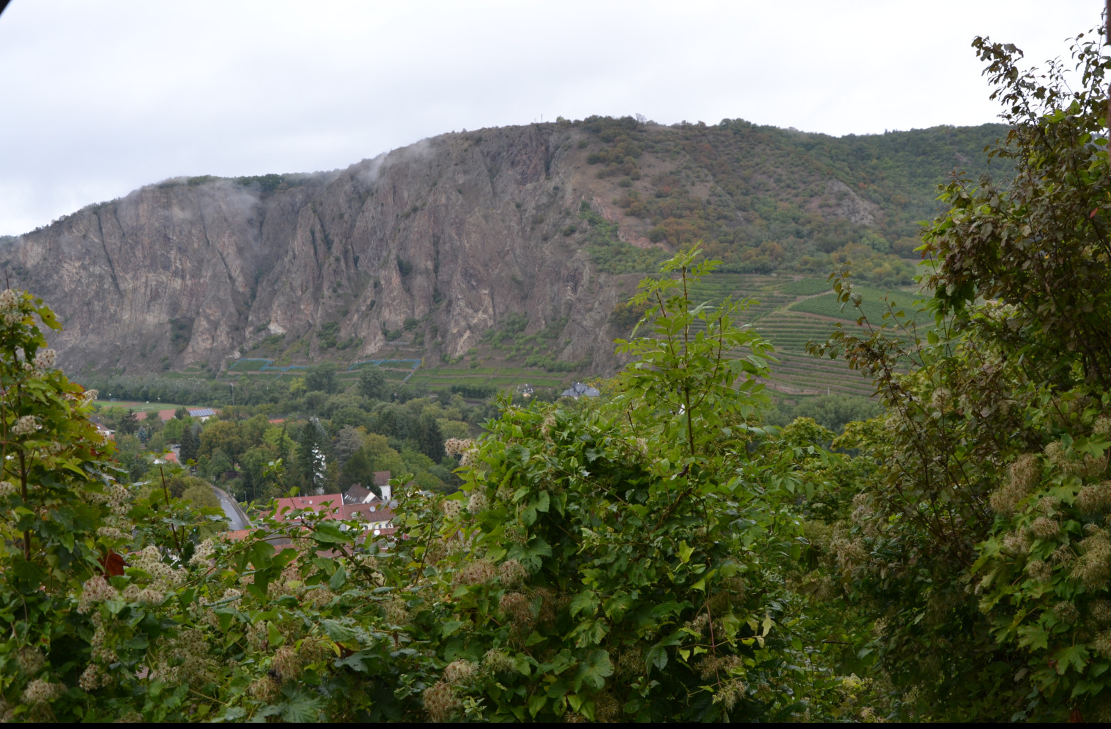 Tapeta ebernburg___podhradi