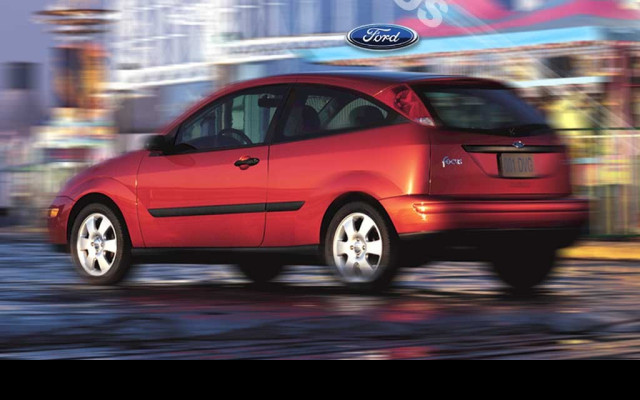 Tapeta ford_focus_2