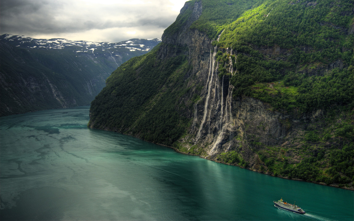 Tapeta geirangerfjord__norsko