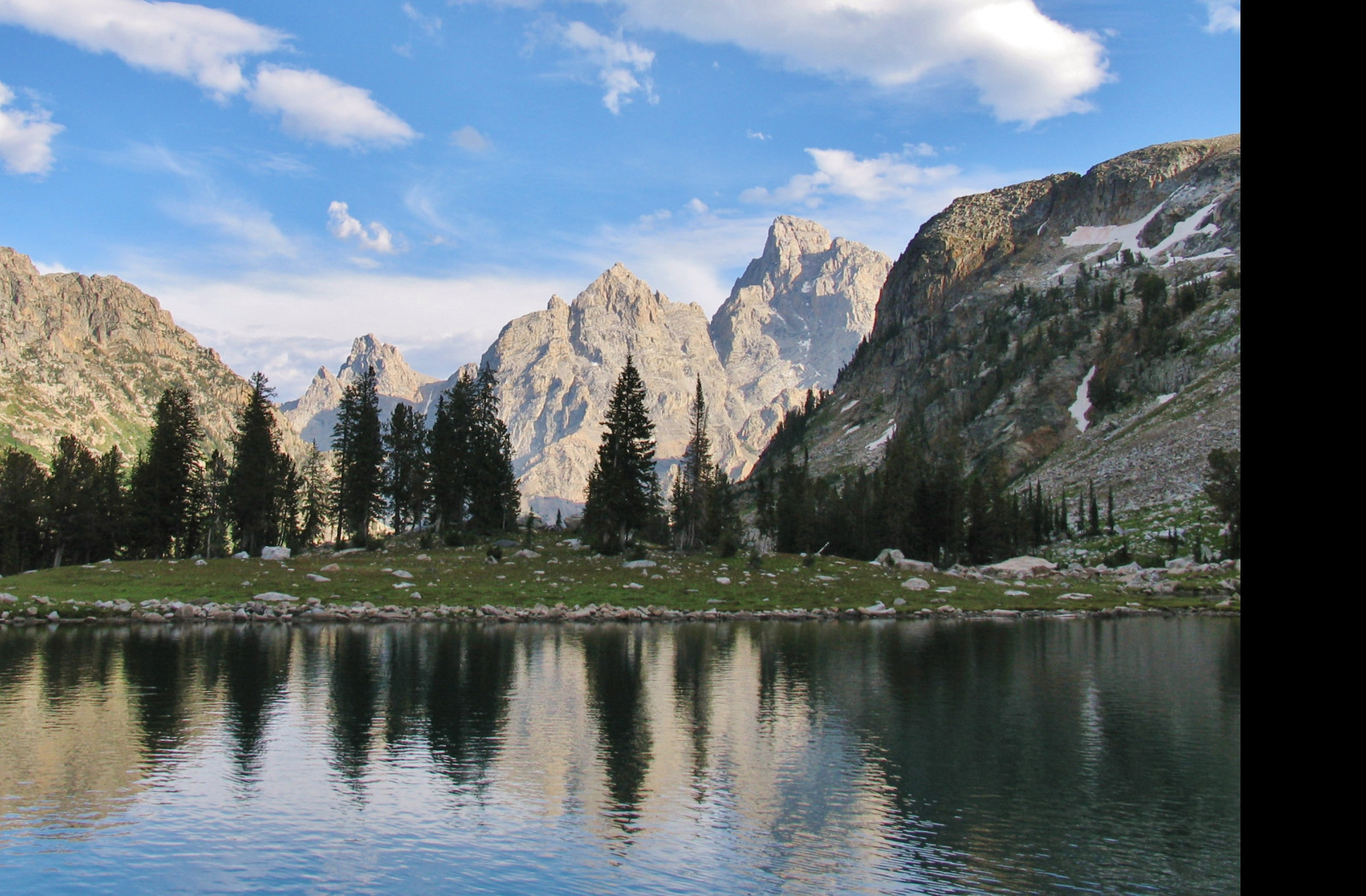 Tapeta grand_teton__jezero_solitude