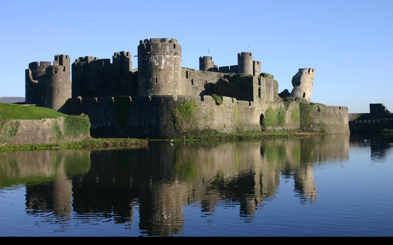 Tapeta hrad_caerphilly__wales