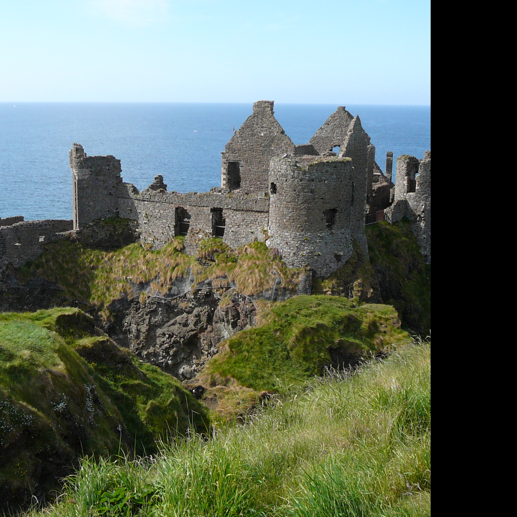 Tapeta hrad_dunluce__severni_irsko