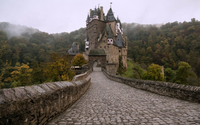 Tapeta: Hrad Eltz, Nmecko