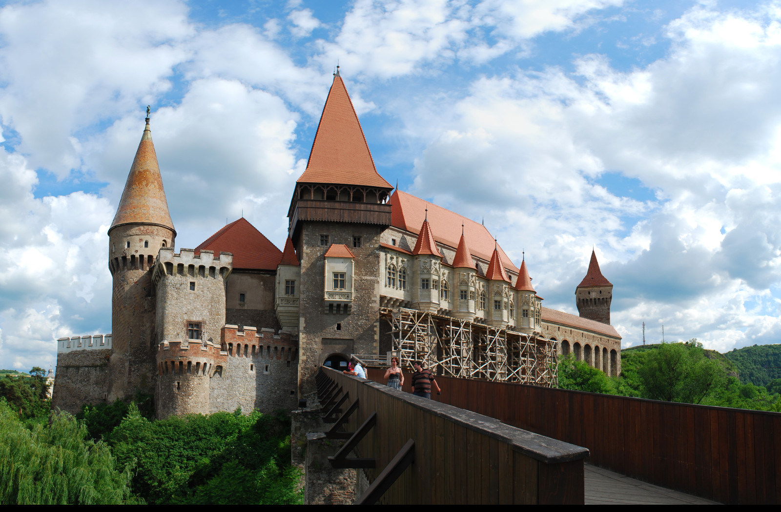 Tapeta hrad_korvin__rumunsko