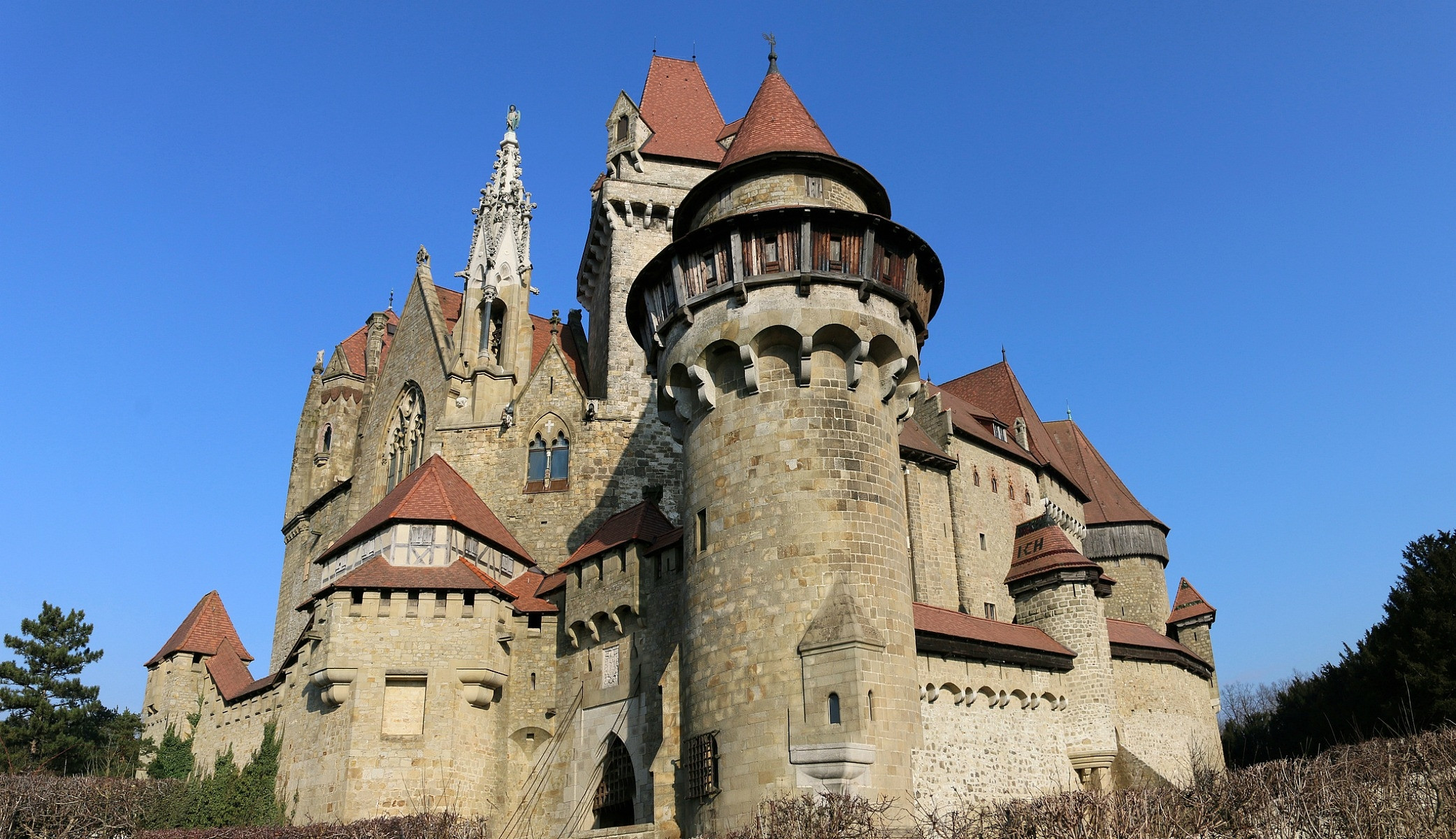Tapeta hrad_kreuzenstein__rakousko