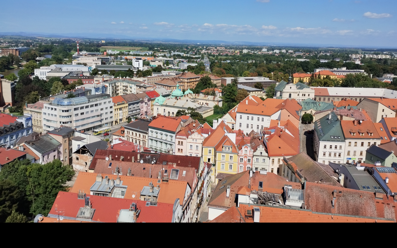 Tapeta hradec_kralove_z_bile_veze